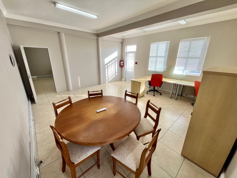 To Let commercial Property for Rent in Vincent Eastern Cape